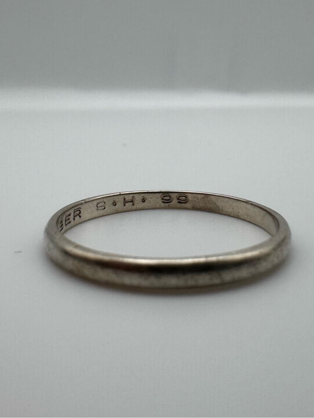 Sterling Silver 925 Thin Band Ring Sz 10 - Picture 2 of 6